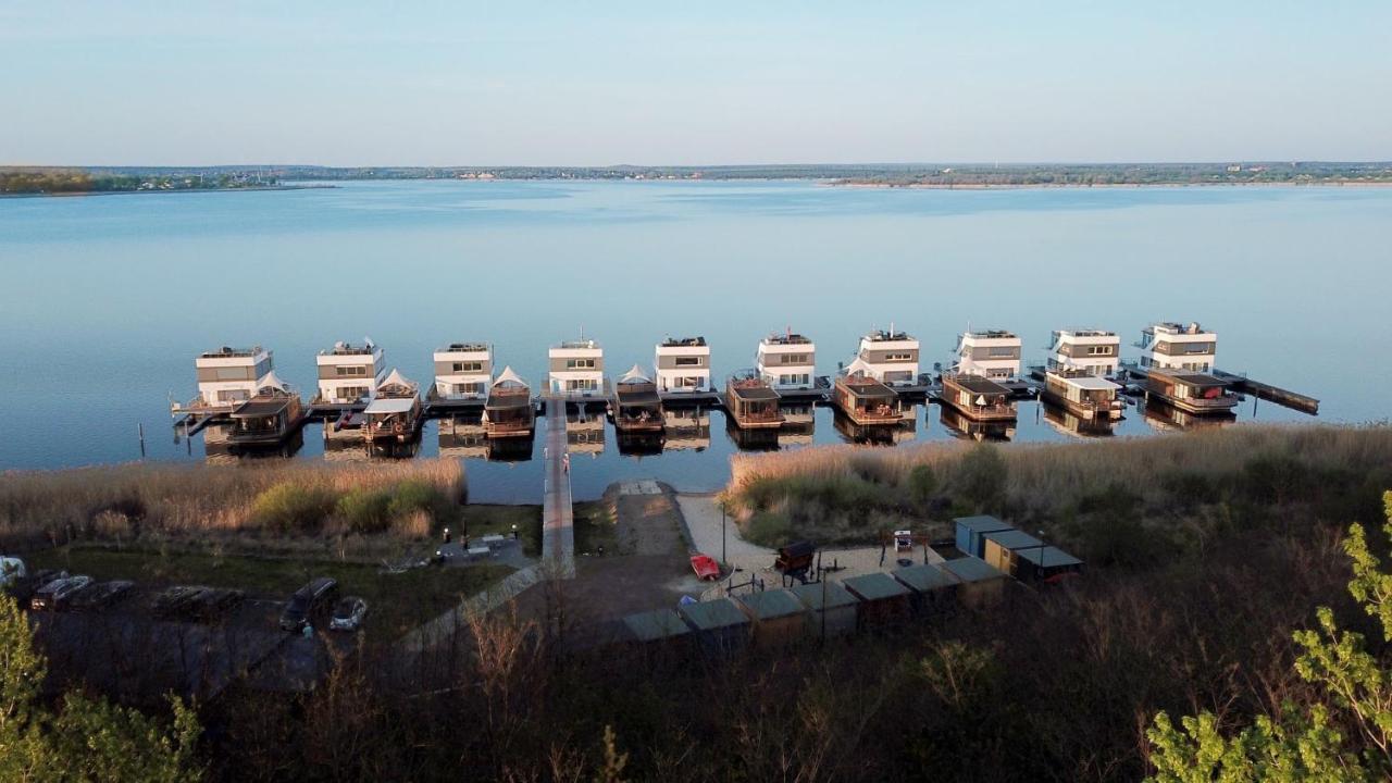 Hausboot Elandi Villa Bitterfeld-Wolfen Екстериор снимка